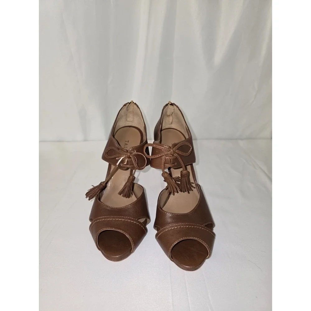Talbots Women's Vicki Nutmeg Brown Leather Heels Sandals Shoes 7.5 AA Narrow New